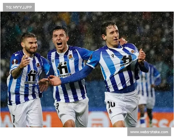 都灵新援阿布克拉尔首秀亮眼 边路突破展现反击潜力 都灵新援阿布克拉尔首秀亮眼 边路突破展现反击潜力