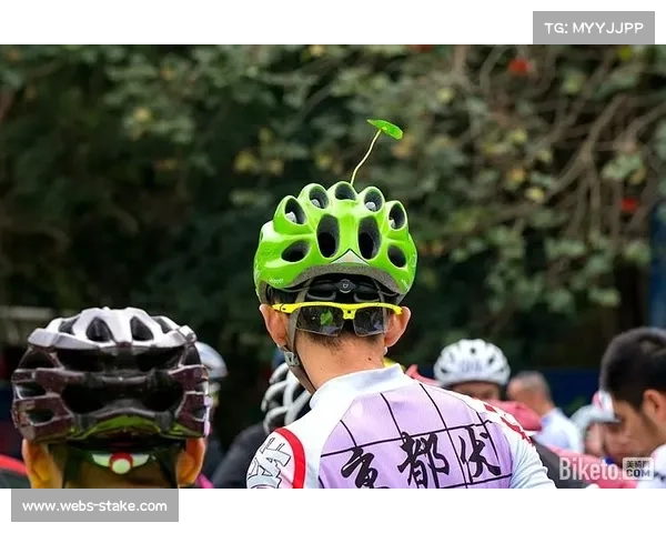 环阿尔加维阿尔梅达与阿尤索对决,山顶终点定总成绩归属 环阿尔加维阿尔梅达与阿尤索对决,山顶终点定总成绩归属